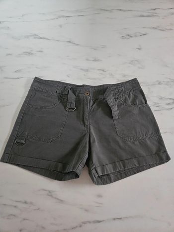 Xanaka short kaki 42