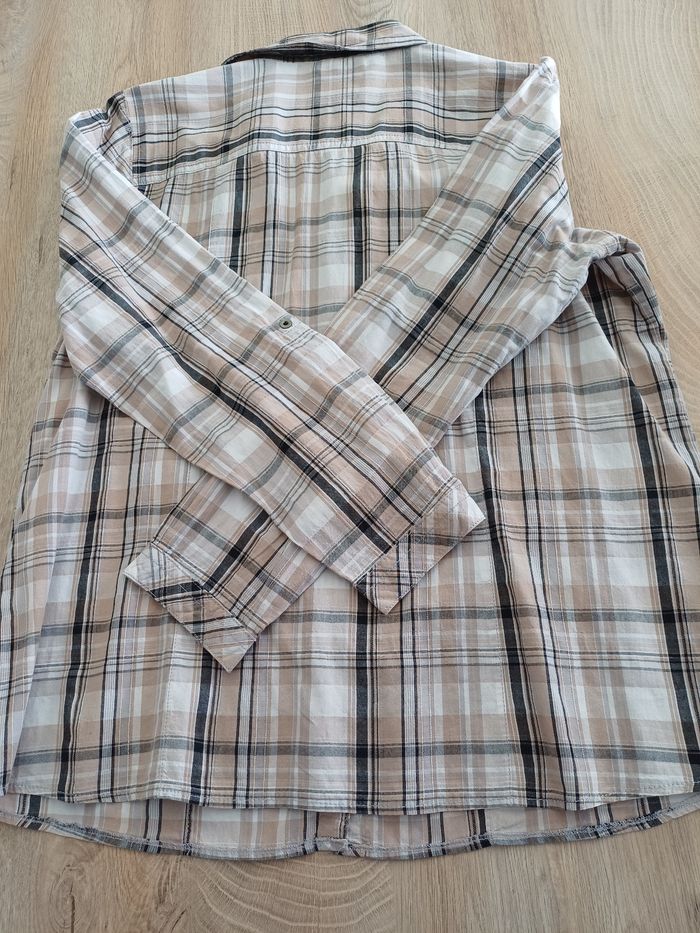 Chemise - photo numéro 2