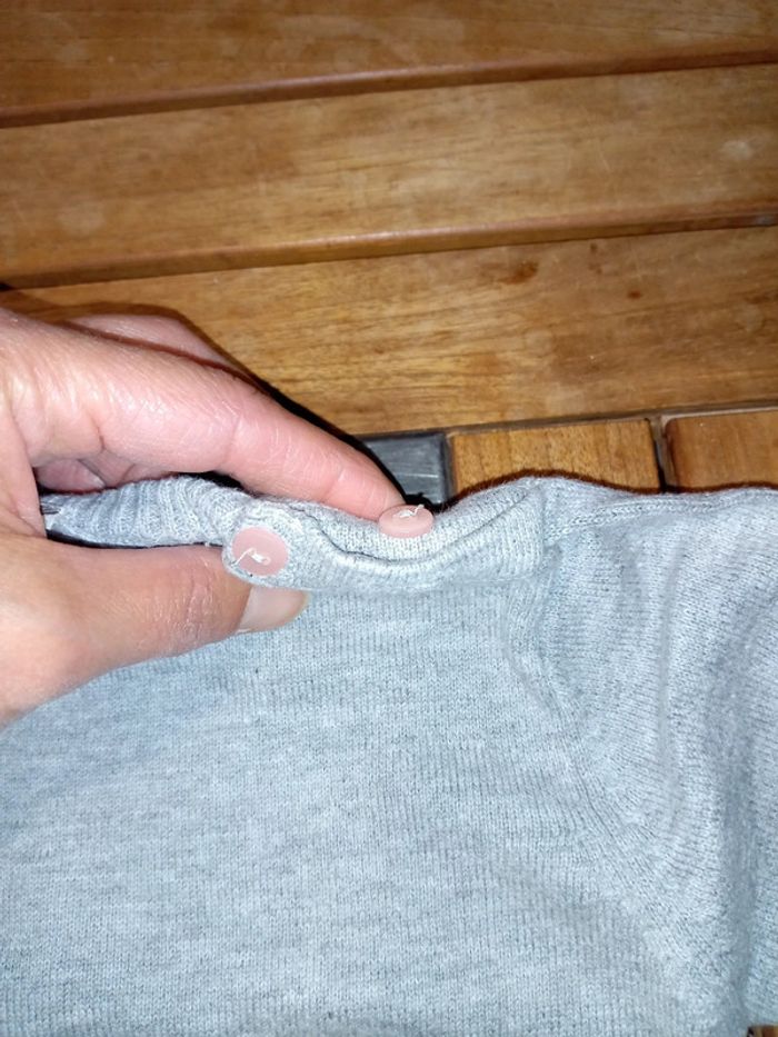 Pull mixte T 24 mois - photo numéro 2