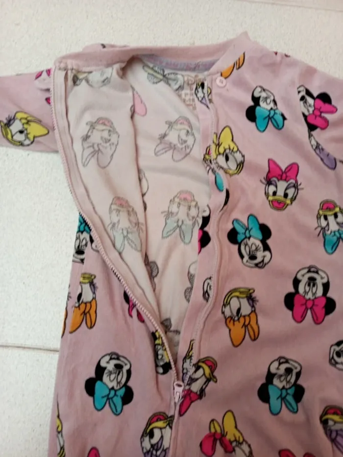 Pyjama Minnie 12/18mois - photo numéro 4
