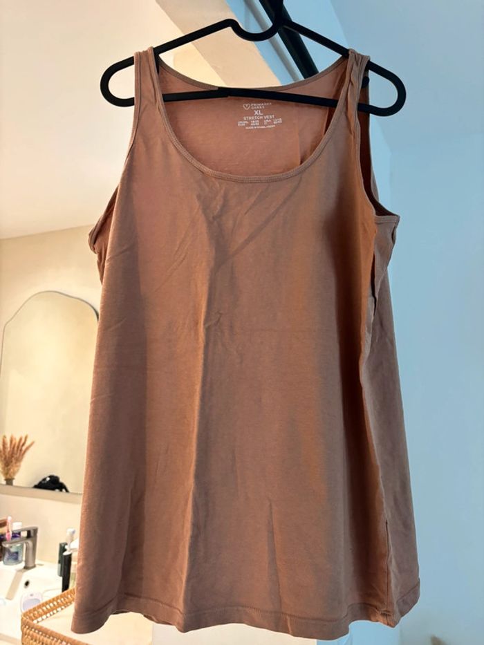 Lot t shirt neufs - photo numéro 3