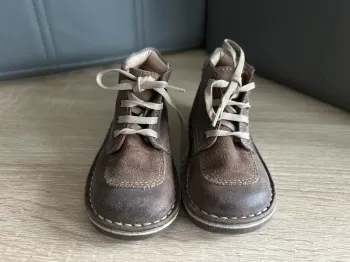 Chaussure taille 24