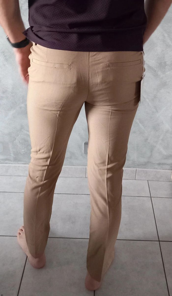 Pantalon neuf jamais porté - photo numéro 3