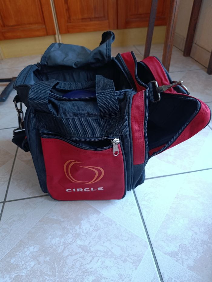 Sacs et boules de bowling - photo numéro 5