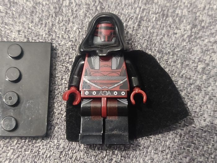 Star Wars Darth Revan + socle - Figurine Compatible - photo numéro 4