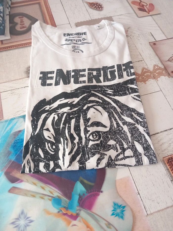 T shirt energie