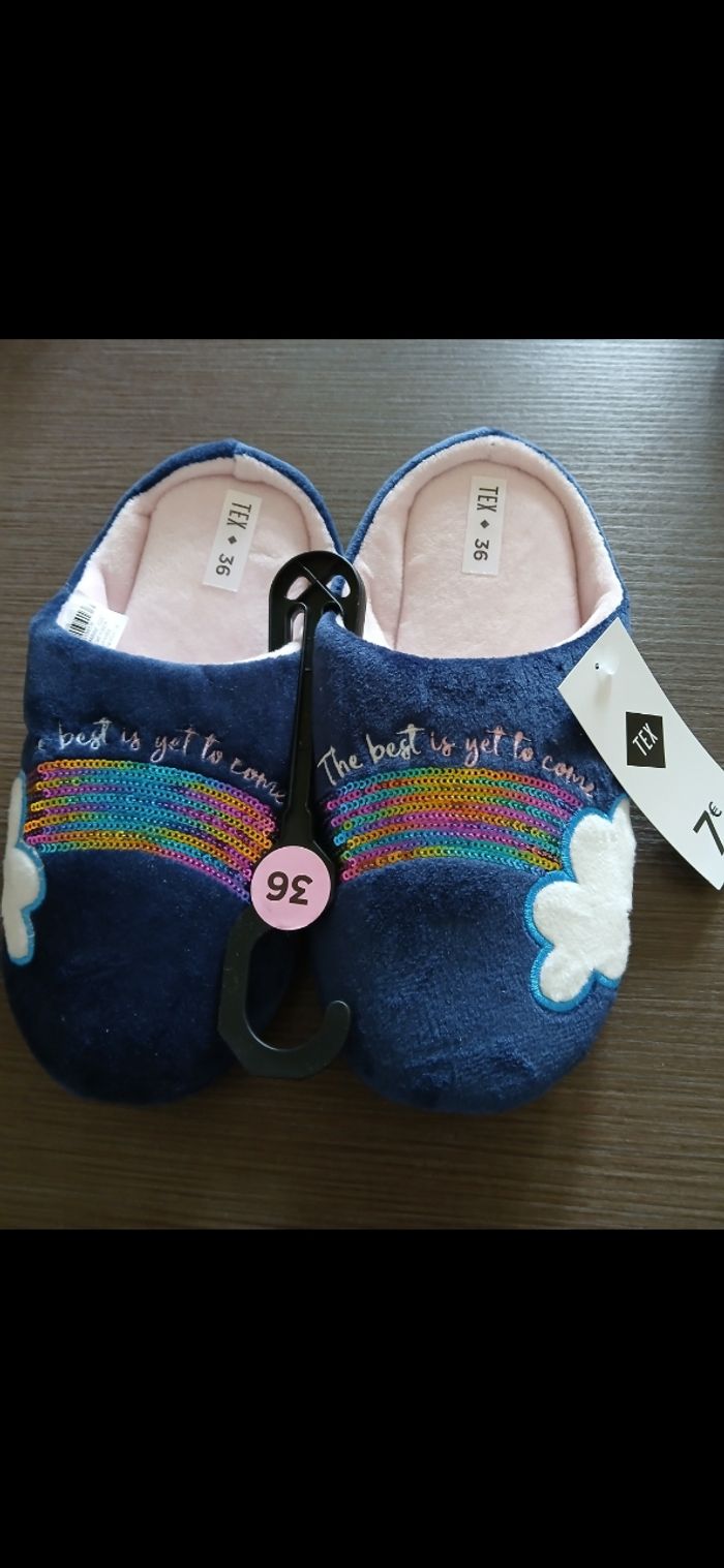 Chaussons fille arc en ciel  36