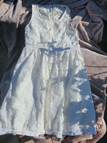 Robe cache cache brodé taille 38