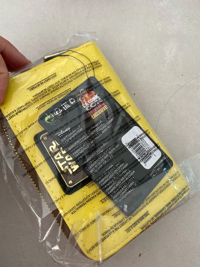 Portefeuille star wars disney comic on 2022 - photo numéro 2