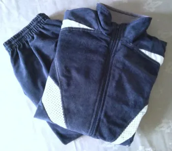 Ensemble jogging taille 162 Joinville