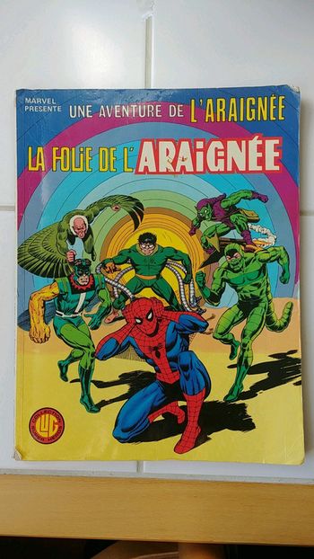 Comics Spider man La folie de l'araignée edition lug 1981 super heros vintage marvel spiderman