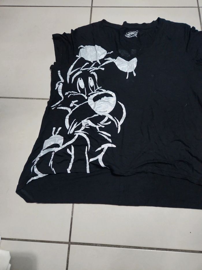 T shirt idefix - photo numéro 2