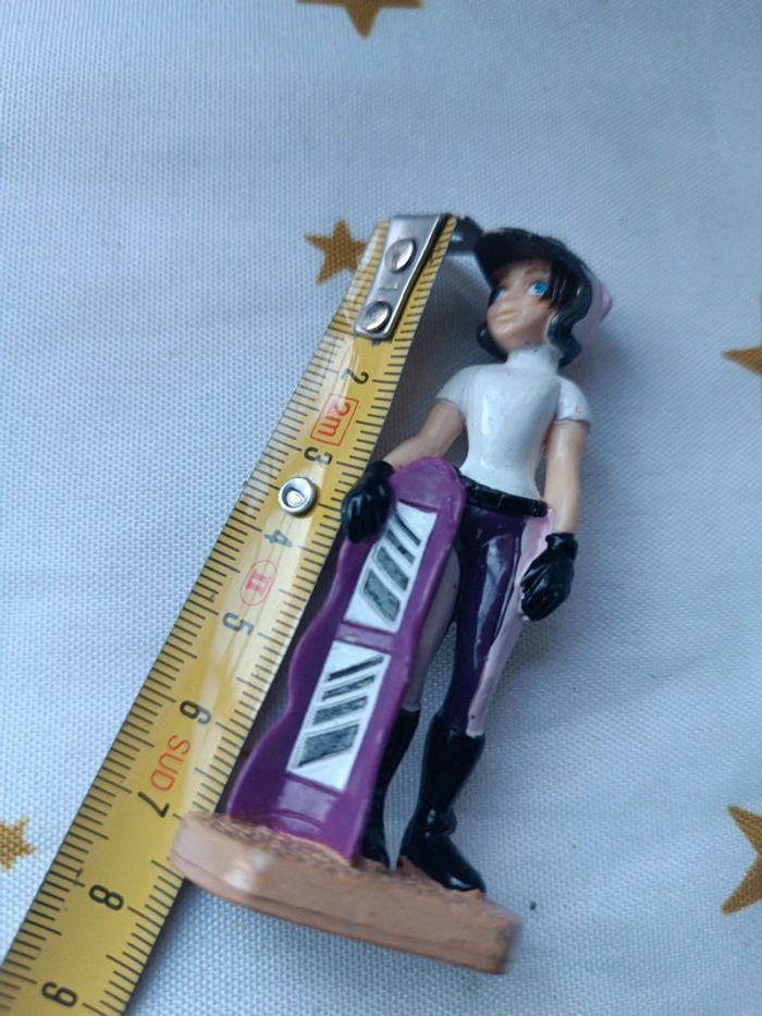 Figurine figura personnage snowboard violet purple skate Angela 2001 weetos poupée doll céréales - photo numéro 7
