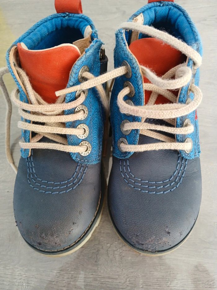 Bouillons kickers taille 25