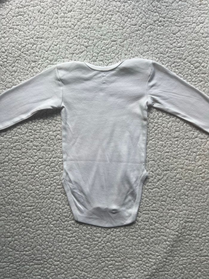 Lot de 3 bodies blancs motifs oies taille 18 mois Tex - photo numéro 4