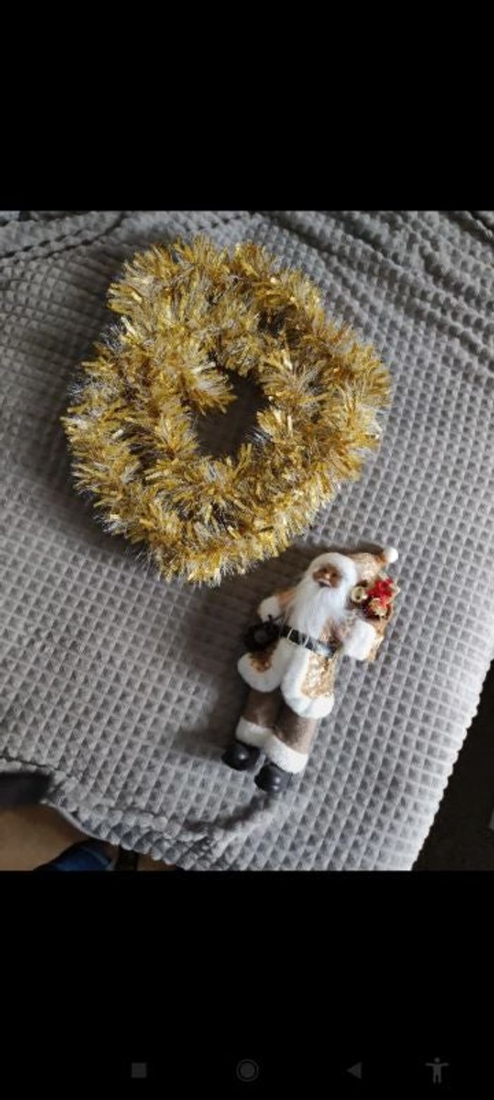 Guirlande et père noël