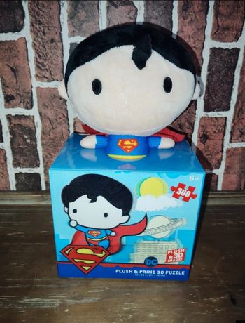 Coffret peluche et puzzle 300 pièces Superman 