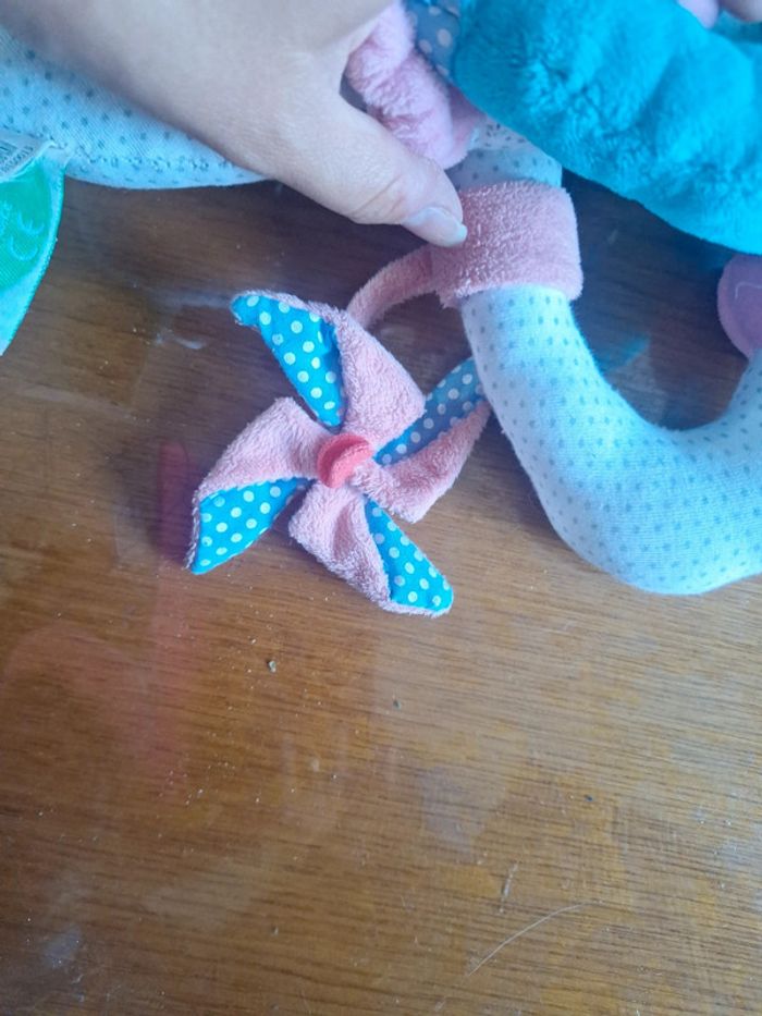 Jouet type arche à enrouler sur barre - photo numéro 7