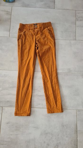 Pantalon Kiabi, taille 10 ans.