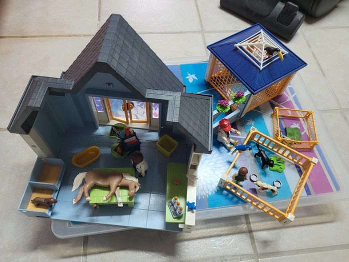 Playmobil clinique vétérinaire 4343