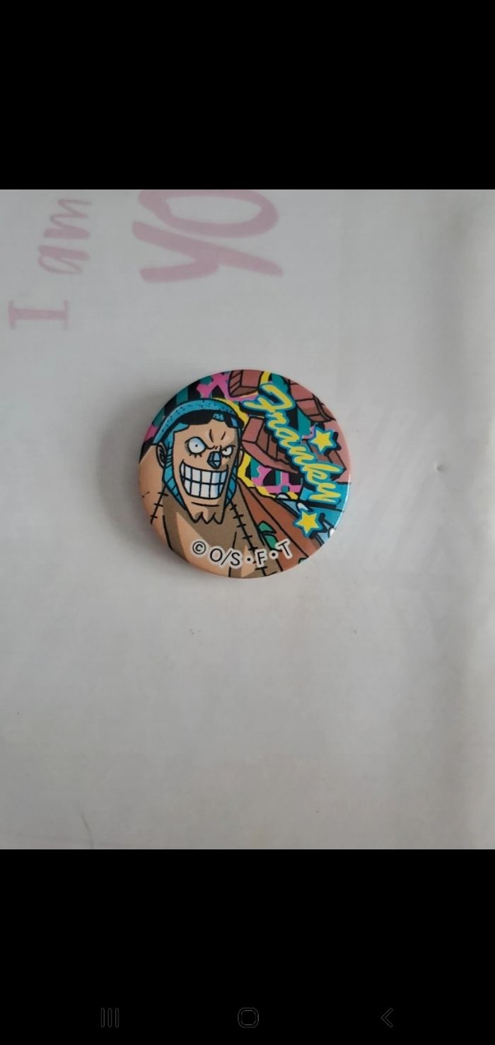 Broche one piece  francky