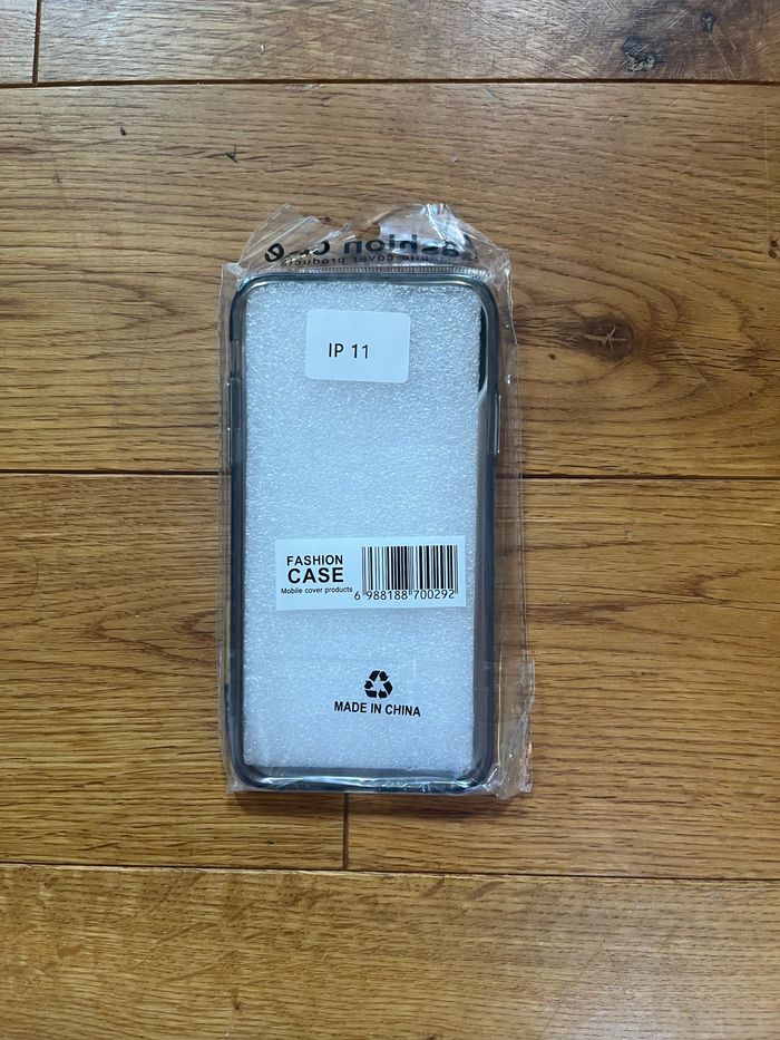 coque paul & shark iphone 11 - photo numéro 2