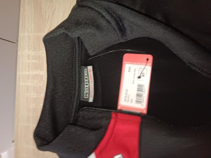 Veste Kappa enfant neuve 8 ans 128 cm - photo numéro 4