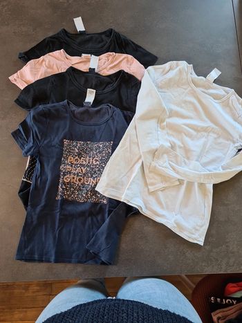 Lot 4 manches courtes + 1 ML