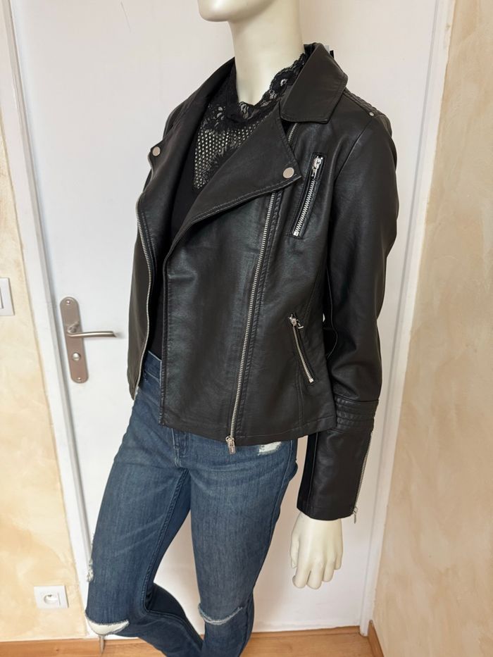 Veste biker ONLY – Taille 38 / M– Neuf avec étiquette – Noir - photo numéro 2