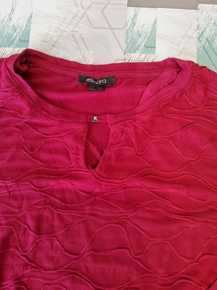 Tshirt rouge - photo numéro 2