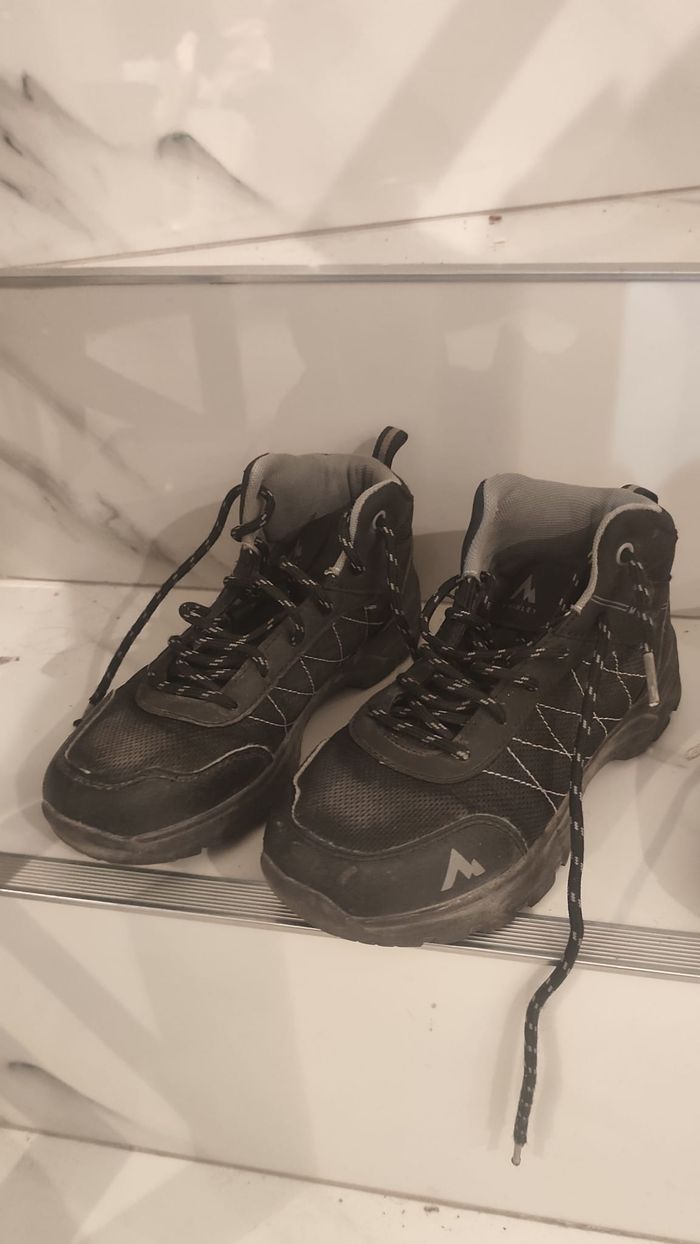 Chaussures randonnées Decathlon Garçon Taille 33