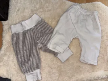 lot de pantalon en velours 