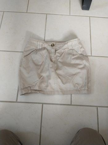 Jupe Jennyfer taille 32 coloris beige