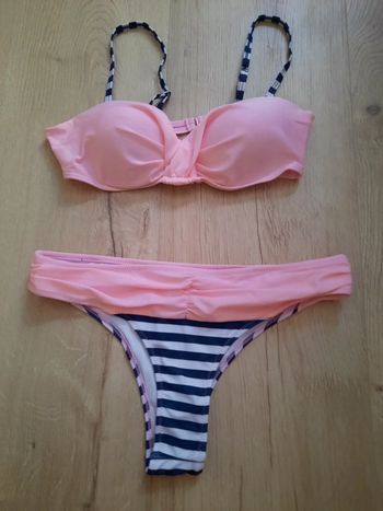 Maillot de bain 2 pièces T 38 neuf