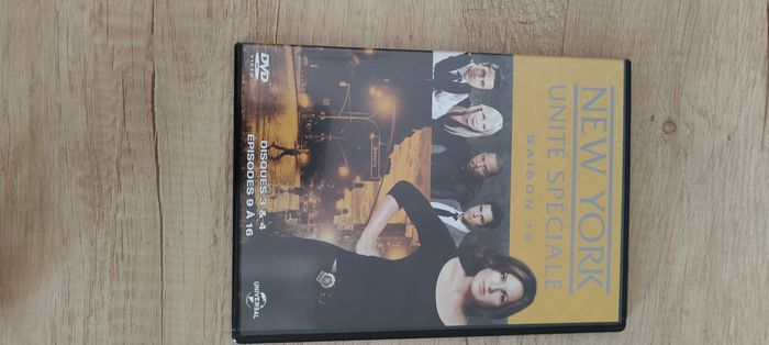 DVD New York Unité spéciale saison 15 - photo numéro 5
