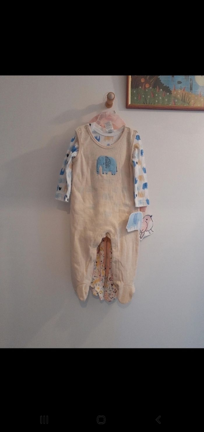 Pyjamas bébé - photo numéro 3
