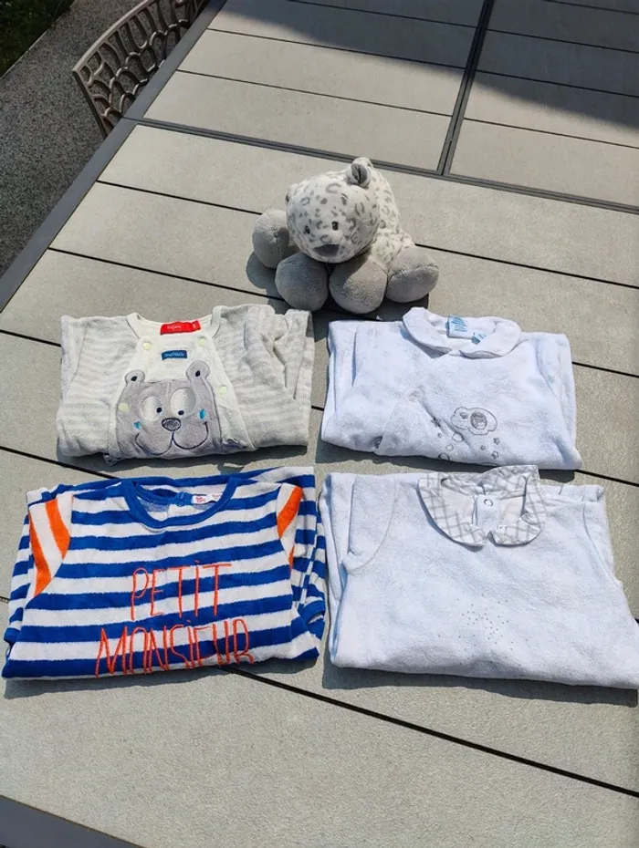 Lot pyjamas garçon 18 mois