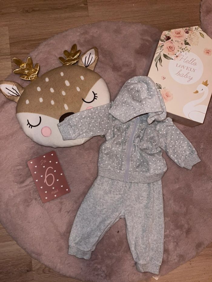 Ensemble veste+jogging kitchoun 6m