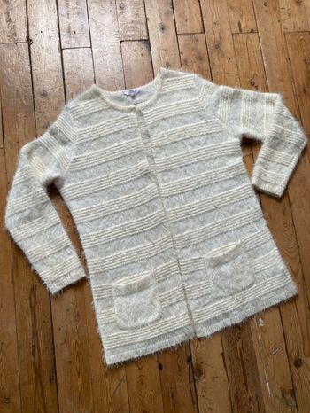 Pull poilu écru nylon tout doux taille L M&S mode