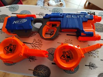 Pistolet nerf 