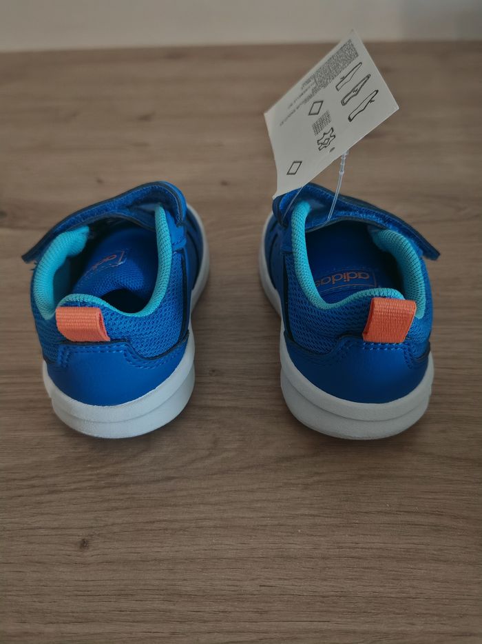 Basket garçon, taille 20, adidas - photo numéro 6