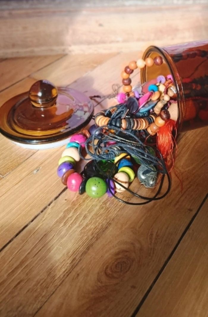 Pot à bijoux mystère 🧡 - photo numéro 1