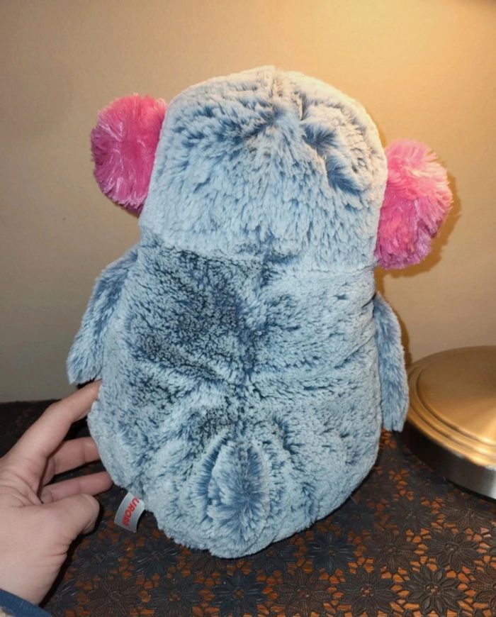 Grosse peluche pingouin - photo numéro 3