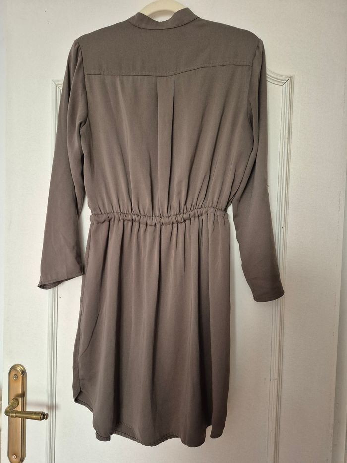 Robe chemise kaki M - photo numéro 4