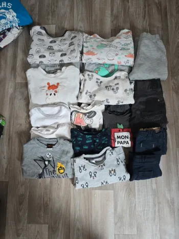 Lot taille 23 mois