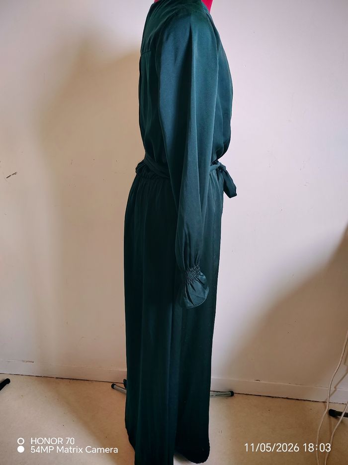 Robe longue satinée - photo numéro 2
