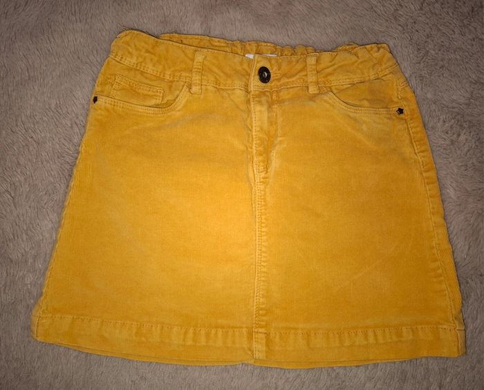 Jupe droite jaune moutarde 10 ans okaidi