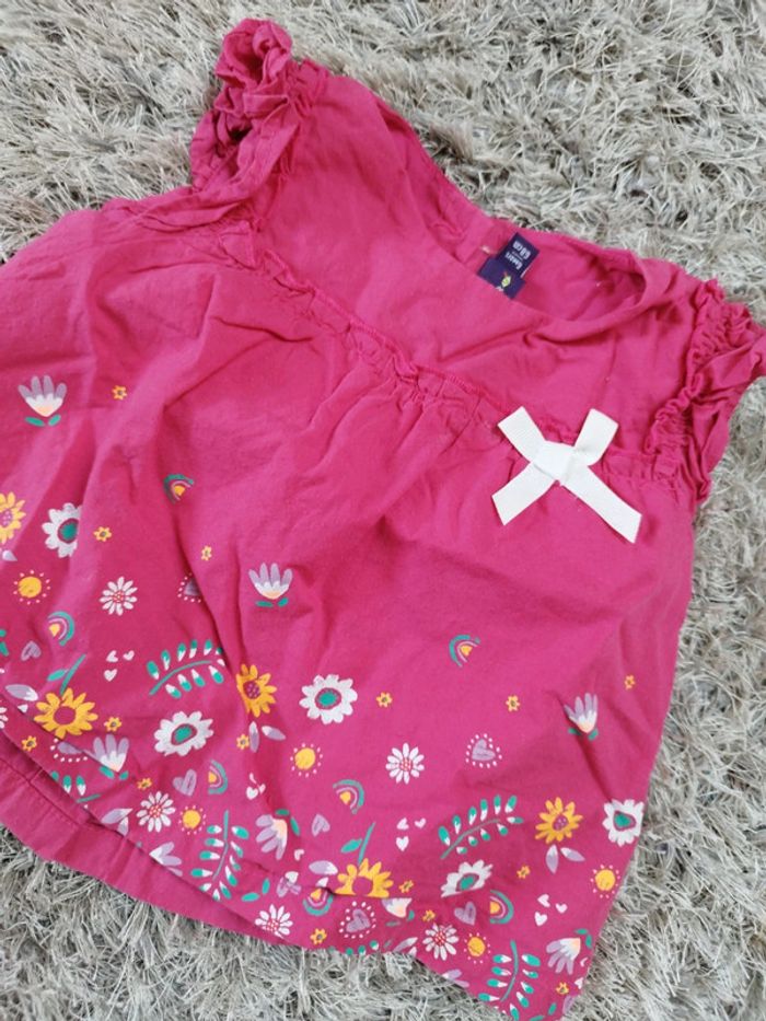 Magnifique t-shirt été bébé fille taille 6 mois rose fushia sergent major - photo numéro 3