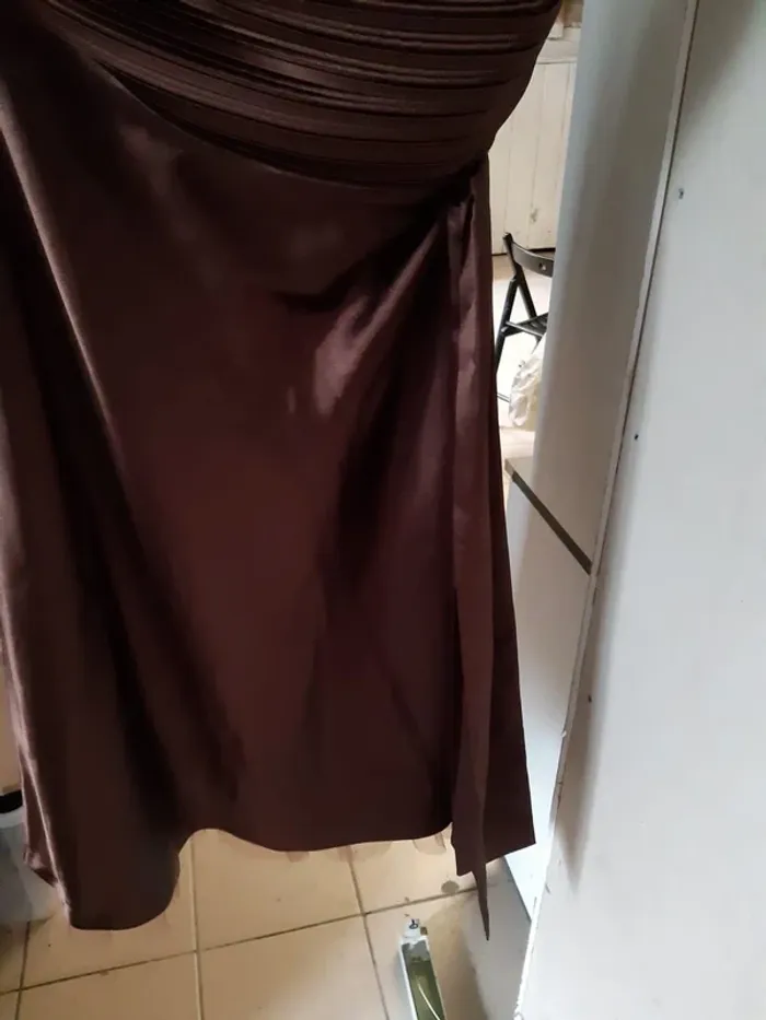 Robe de cérémonie - photo numéro 2