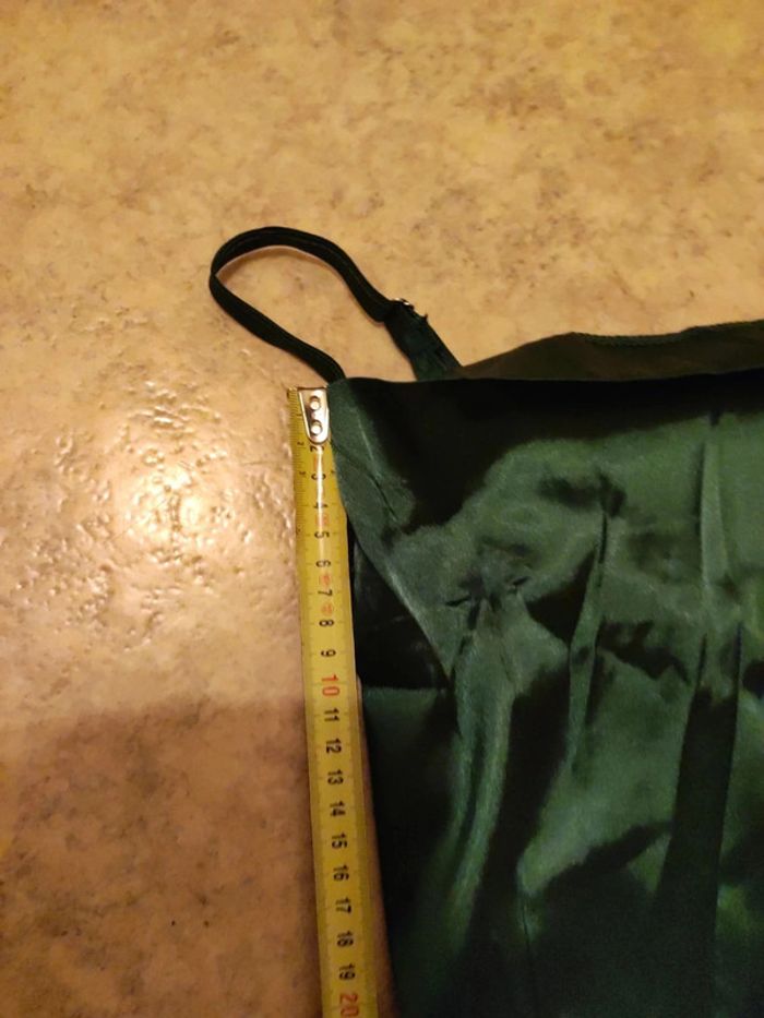 Robe effet satin vert - photo numéro 5